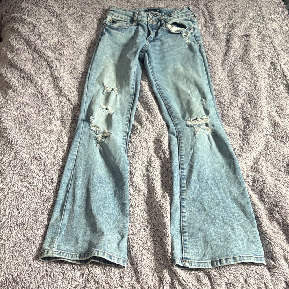 Distressed Light Blue Women's Jeans